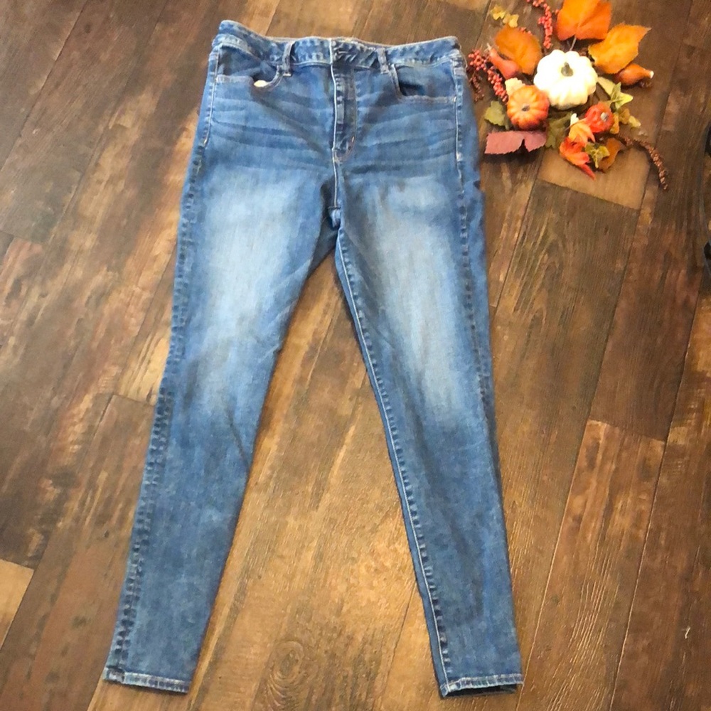 Women’s jeans